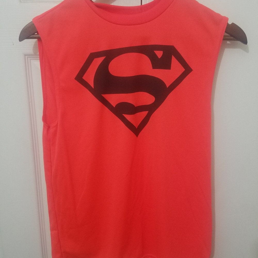 Superman Sleeveless Workout Shirt / Tank Top